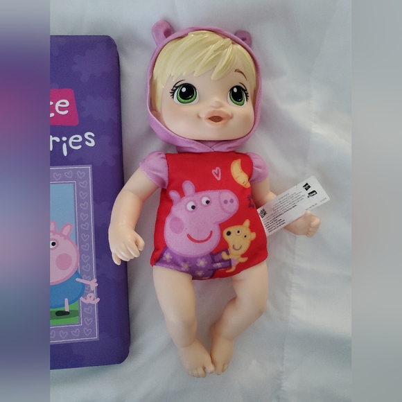 : Peppa Pig 5-Minute Storybook and baby alive with plush body - Picture 9 of 13